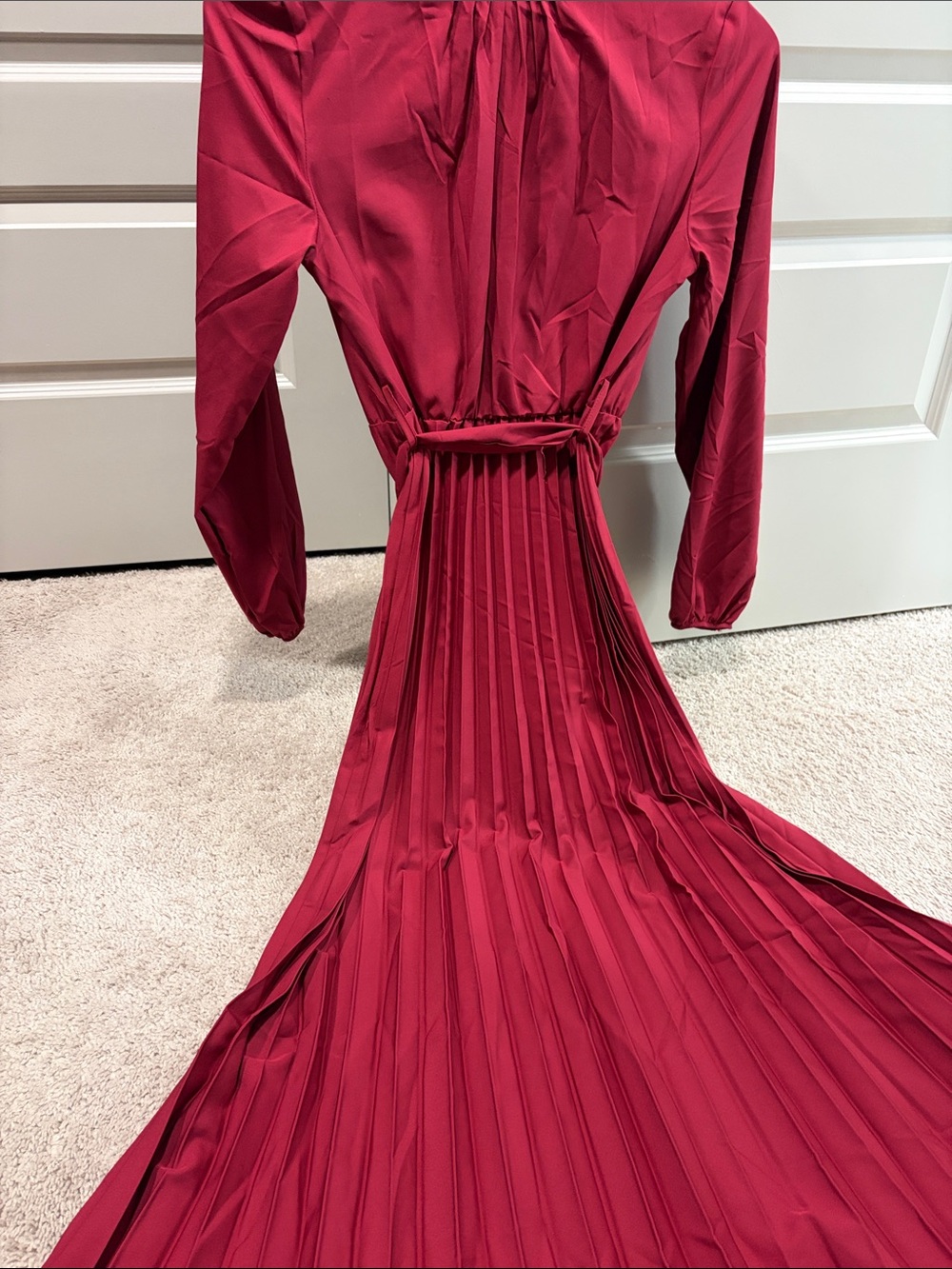 Red Pleated Long Sleeve Maxi Dress - Classic Elegant Style